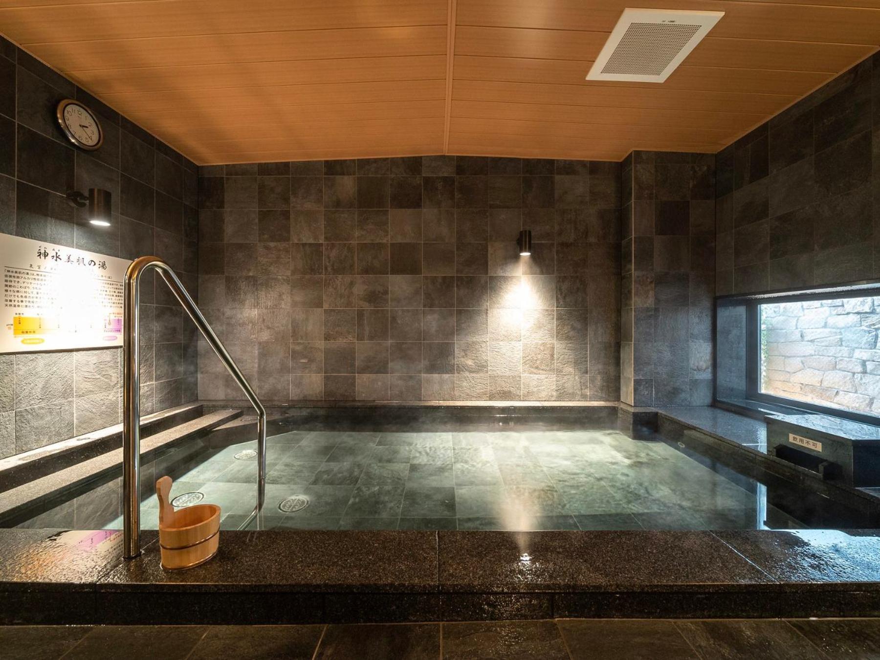 Super Hotel Kumamoto Ekimae Natural Hot Springs Exterior foto